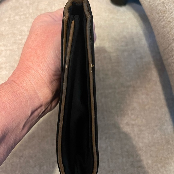 Sold ——— do not offer ———Yves Saint Laurent - Picture 6 of 6